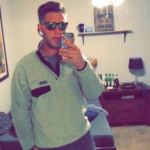 Meet your Posher, Zach